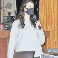 「私の大学はミサイルで攻撃された」内戦の恐怖切々と　避難のシリア人女性講演　柏南高