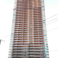 ＜千葉・幼児タワマン転落１週間＞自宅に１人、ベランダから…相次ぐ事故、専門家は「人に頼らない環境作り」訴え