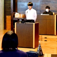 “中学生議員”町政に質問　観光客誘致で提案も　東庄・模擬議会