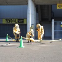 スタジアムでテロ想定　柏署など３０人対策訓練