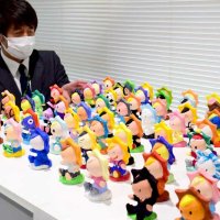 太陽くんズラリ３３０個　長生中生、思い込め彩色