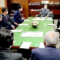 高規格道、新規事業化を　長生グリーンライン、茂原市－一宮町区間　知事、市町長ら要望書　国交相「しっかり取り組む」