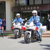 白バイ隊員「戦隊」結成　黒潮ＳＰＲＩＮＧＳ出動！！　いすみ・茂原・勝浦署連携　【春の交通安全運動スタート】