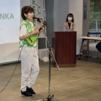 荻野目洋子さんが「閉館時間です」　時報担当　名曲歌詞で注意喚起も　佐倉市・夢咲くら館