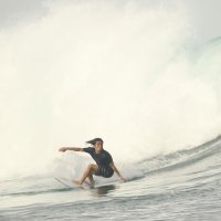 波とらえ学生日本一へ　地元出身選手、刺激に　城西国際大サーフィン部　稲田光さん（２１）＝一宮町在住＝【千葉県誕生１５０年　ミライのちば人】