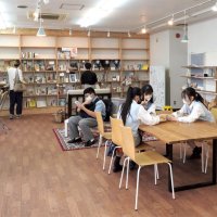 資金募るＣＦ開始　木更津　「駅の図書室ＦＬＡＴ」