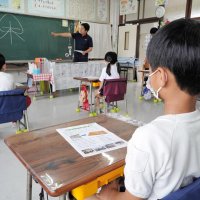 いすみのスギで学校机　停電予防伐採材を活用　地元小に導入　環境問題考えるきっかけに　【ＳＤＧｓちば】