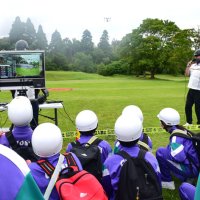 防災ドローン性能学ぶ　長生中生　開発企業の双葉電子訪問