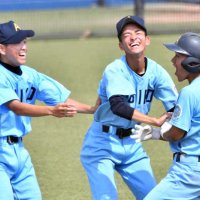 我孫子９回大逆転　山田Ｖ打「気持ち」前面　第１０５回全国高校野球　千葉大会　第６日