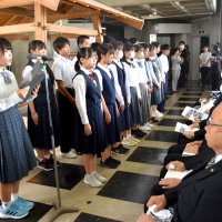 国境、時代超え響け　佐倉・印西　平和の鐘打ち鳴らす　終戦の日