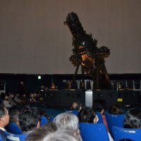 ”最後の１台”投映機「コスモくん」卒業式　船橋のプラネタリウム館　親しまれて３６年　交換前にお別れイベント