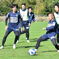 ボンズ市原悲願ＪＦＬへ　堅守強み決勝Ｒ挑む　カギ握るヒーロー出現　社会人サッカー地決