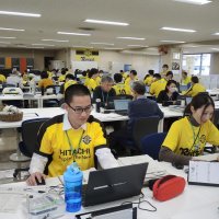 レイソルユニで天皇杯Ｖ応援　柏市役所、フラッグも　９日に決勝