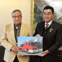 野田の医師、はしご付き消防車を市に寄贈　２億１８００万円　老朽化知り「命を守る仕事にささげた人生。命を守るため財産使いたい」