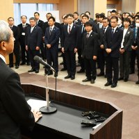 【速報】羽田長距離線の給油を成田で　航空機事故受け支援　仕事始め式でＮＡＡ社長言及　「安全運用の重みかみしめ」