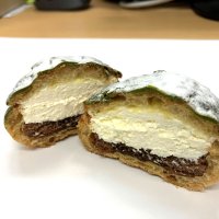 「屏風ケ浦　抹茶ティラミシュー」の断面（同校提供）