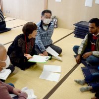 災害時の外国人支援学ぶ　東金　ボランティア養成講座　やさしい日本語で聞き取り