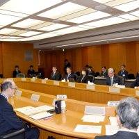 産業用地整備で連携を　熊谷知事と内房５市長が意見交換