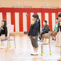 歴史１５０年、閉校予定の布施小で”最後の入学式”　１年生４人が仲間入り　統合控え　みんなで楽しく　御宿