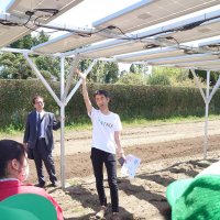 農業と発電の両立学ぶ　市原高園芸科生徒　校内ソーラーシェア導入