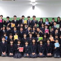 ＳＤＧｓ研究会「ＥＡＲＴＨ」のメンバーたち＝２０２３年撮影、柏市（麗澤中学・高校提供）
