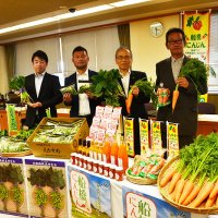 「地域の皆さん味わって」　旬の野菜や加工食品をＰＲ　船橋の農家が市役所訪問