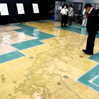 複製パネルで偉業かみしめ　忠敬公の功績紹介　香取