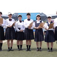 ６年越しの思い成就　メイン司会の富田さん、松野さん　第１０６回全国高校野球　千葉大会　第１日