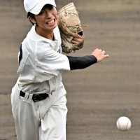 左右二枚看板互いに感謝　八千代・鈴木と堀内　第１０６回全国高校野球　千葉大会　第９日
