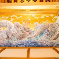 桜の名所・妙正寺に龍神出現　２年がかりで巨大天井画　２７日、夏祭りで公開