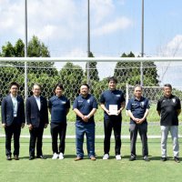 ＶＯＮＤＳ市原へサッカーゴール贈る　京葉ジェット