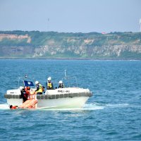旅客船事故想定し救助訓練　銚子海保、イルカ観察船連携