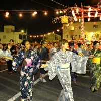 夏の夜彩る盆踊り　成田山でみたま祭り