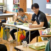 成田市訪問、２００人が歓迎　橋本選手、母校児童らと交流　パリ五輪体操団体「金」