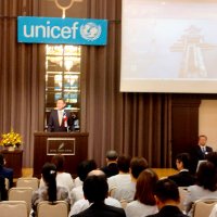 ２０周年の歩み祝う　千葉ユニセフが式典