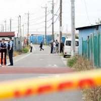 【速報】窓ガラス割られ、室内は荒らされた跡　市川の住宅侵入盗事件、白井の強盗致傷との関連捜査