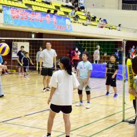 タッチバレー３８０人熱戦　発祥の茂原で千葉県大会