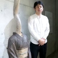 妖怪彫刻家の武本大志さん