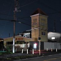 強盗殺人事件の現場となったホテル＝１１日、市原市中高根