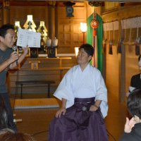 「その話、凪ですね～」　“語り部エンタメ”じわり浸透　勝浦・遠見岬神社でイベント