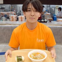 食品ロス削減推進、規格外野菜で豚汁　浦安の明海大
