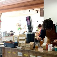 店員は元ひきこもり当事者　気軽に相談、心も満たす　カフェコッソリ（船橋市）　【食と社会の交差点】（１）