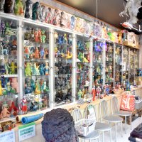 歴代怪獣やヒーロー大集結　「ウルトラ」人気世代超え　特撮ソフビ博物館（鋸南）　【昭和１００年　時超え令和へ千葉の物語】（１４）