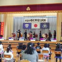 寺谷小４４年の歴史に幕　市原、盛大に閉校記念式典