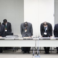 千葉県児相職員、わいせつ逮捕　中学生の体触った疑いで船橋署　県、会見で謝罪　児相開設へ船橋市が派遣