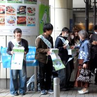 あしなが奨学金　大学生が協力呼びかけ　千葉市で街頭活動