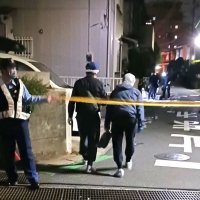 【速報】路上に意識不明の女性、頭から血流し倒れる…死亡確認　千葉の住宅街　事件事故両面で捜査