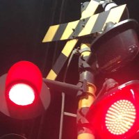 【速報】男児がＪＲ特急にはねられ死亡　夜の線路をはだしで歩く　近くに踏切　市原