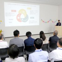 孤立防ぐ「居場所」とは　「ウエルコミ」でフェスタ　市原　講演やイベントで交流深める