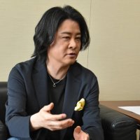 時代を越えた「光と影の表現者」　河村隆一さんに聞く　「うごくゴッホのせかい」千葉会場開催記念インタビュー（１）